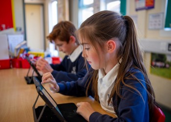 Pupils on tablets