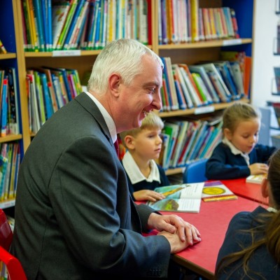 Teacher with pupils